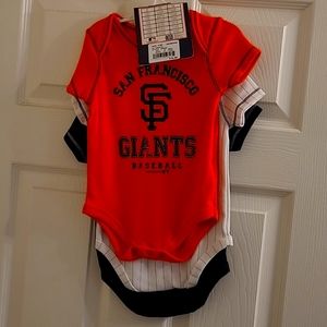3 piece baby onesies bodysuit 6-9 months sf giants